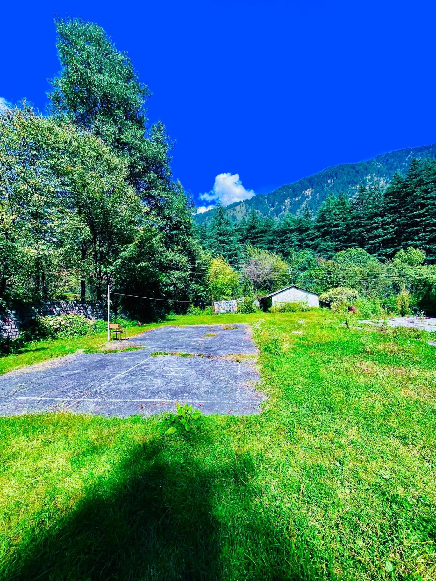 Sagar Resort !! Mountain View ! Luxury Stay ! Family Resort ! Private Parking ! Near Mall Road Manāli Exteriér fotografie