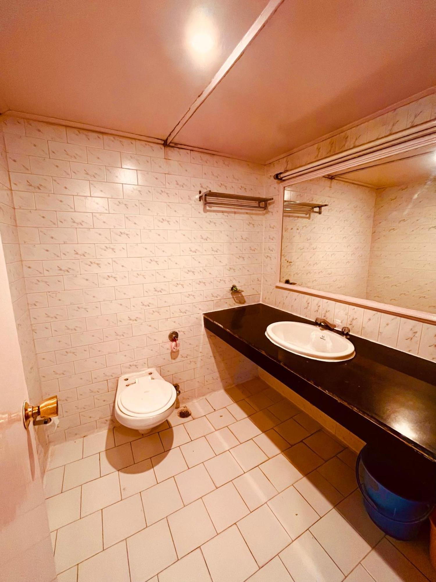 Sagar Resort !! Mountain View ! Luxury Stay ! Family Resort ! Private Parking ! Near Mall Road Manāli Exteriér fotografie